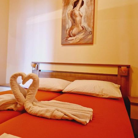 Guest House Sombrero Senj  Luaran gambar