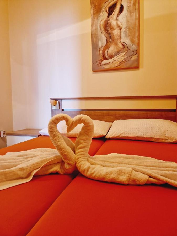 Guest House Sombrero Senj  Luaran gambar